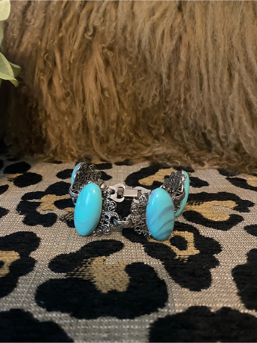 Vintage faux turquoise and silver bracelet - Picture 4 of 7